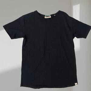 Scotch & Soda Amsterdam “Catch the Rays” Black Tee – Size M